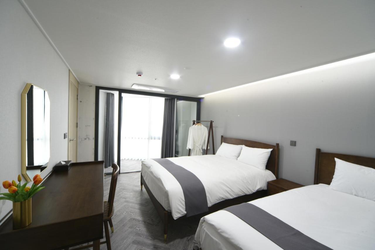 Haeundae Central Hotel Пусан Экстерьер фото