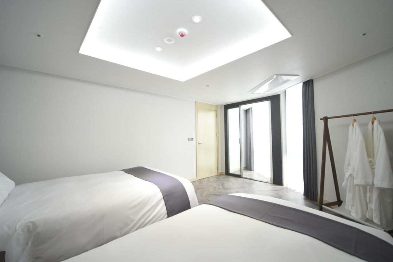 Haeundae Central Hotel Пусан Экстерьер фото