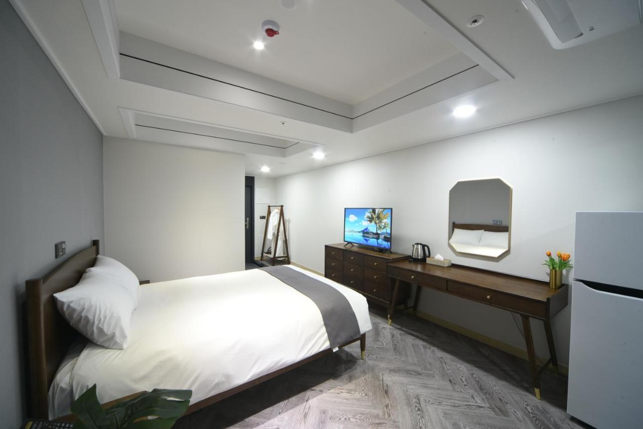 Haeundae Central Hotel Пусан Экстерьер фото