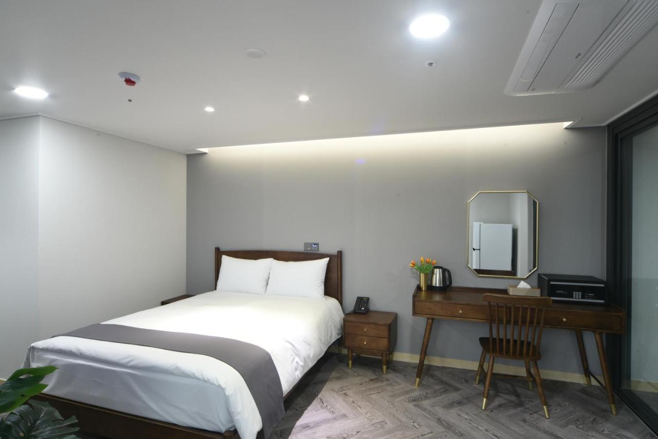 Haeundae Central Hotel Пусан Экстерьер фото
