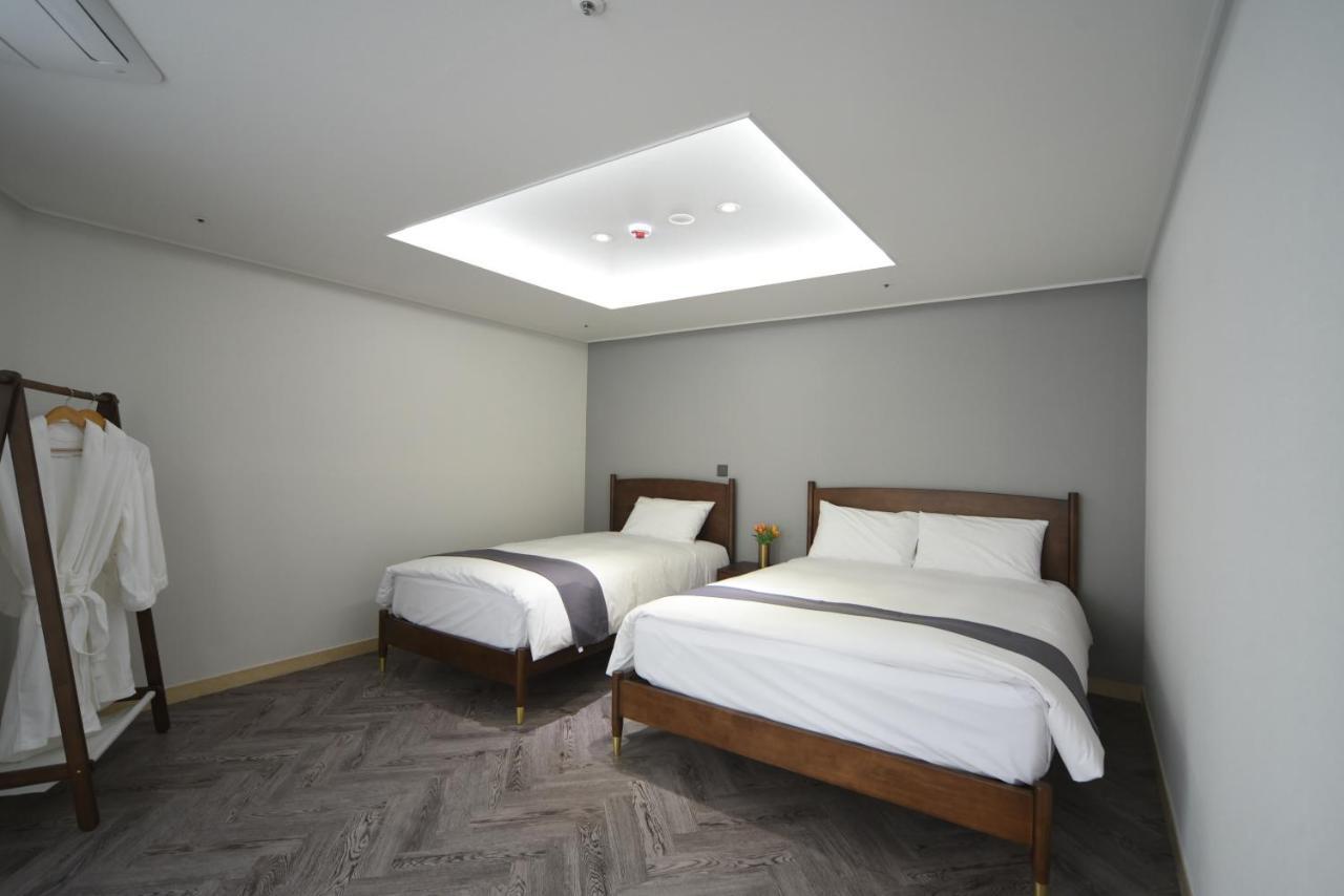 Haeundae Central Hotel Пусан Экстерьер фото